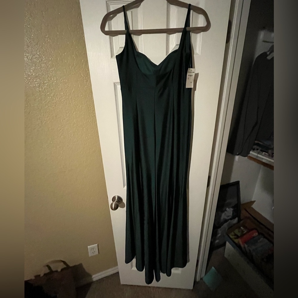Elegant Green Evening Gown